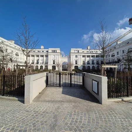 Apartmán Sky Haven Disneyland Paris P16 *