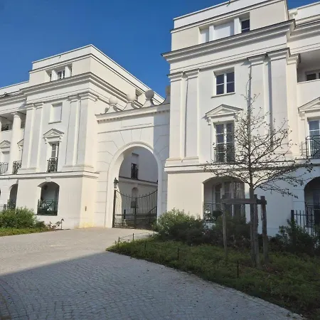 Apartmán Sky Haven Disneyland Paris P16 *